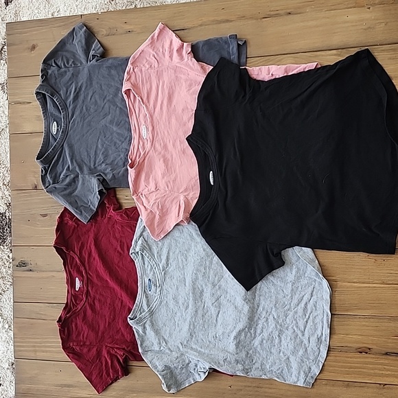 5 Old Navy Essential Everywear Short Sleeve T-Shirt Lot - Picture 1 of 15